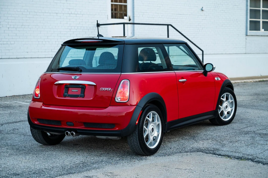 2006 Mini Mini Cooper S 1st Gen - Image 12 of 31