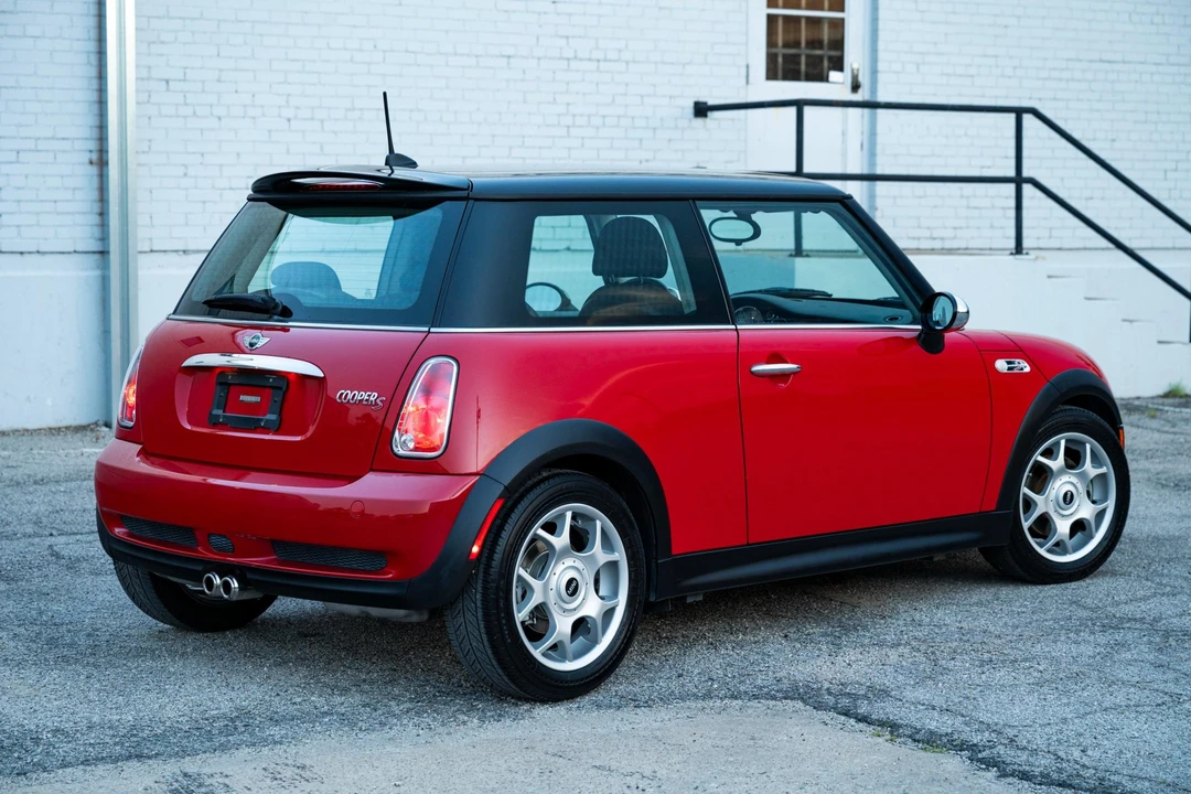 2006 Mini Mini Cooper S 1st Gen - Image 13 of 31