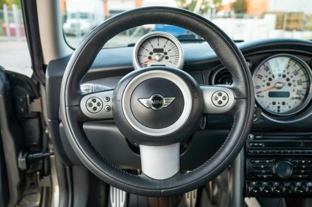 2006 Mini Mini Cooper S 1st Gen - Image 5 of 7