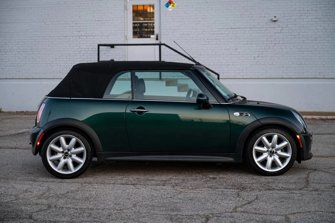 2006 Mini Mini Cooper S 1st Gen - Image 13 of 31