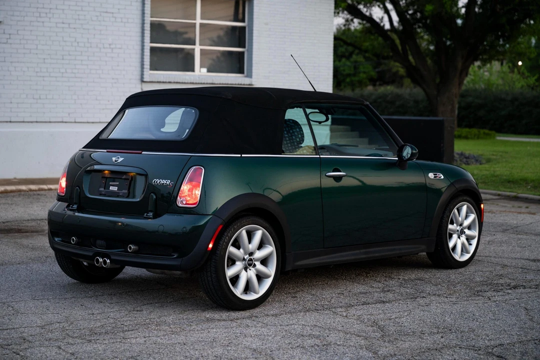 2006 Mini Mini Cooper S 1st Gen - Image 11 of 31