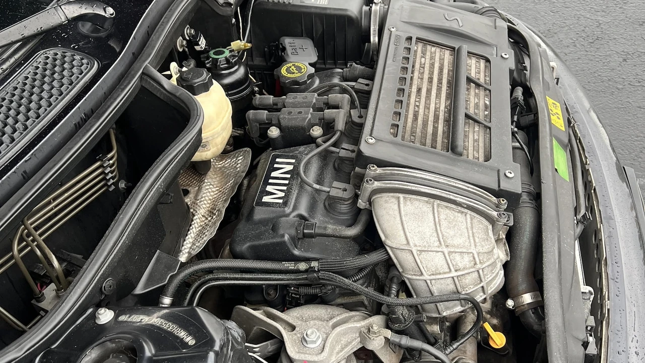 2006 Mini Mini Cooper S 1st Gen - Image 7 of 23