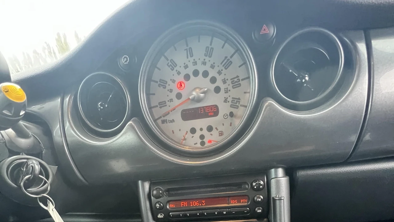 2006 Mini Mini Cooper S 1st Gen - Image 12 of 23