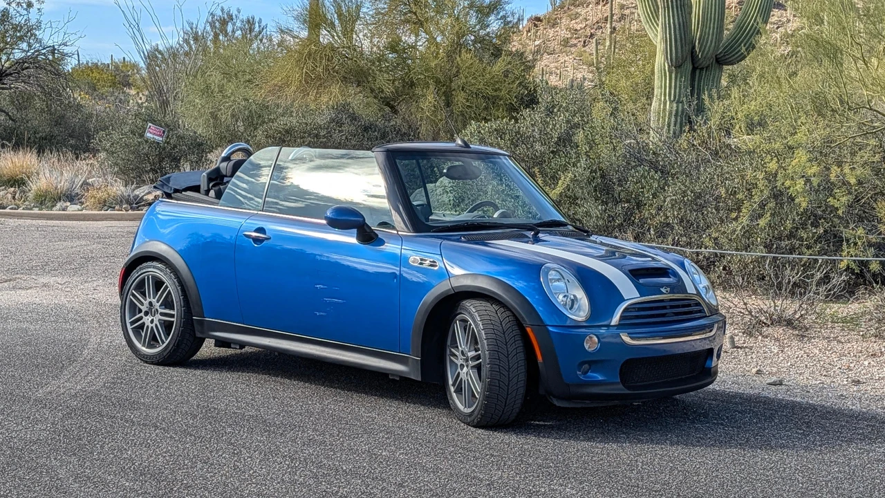 2006 Mini Mini Cooper S 1st Gen - Image 13 of 31