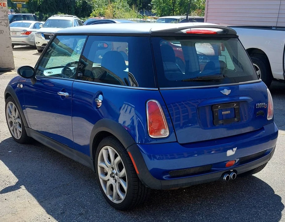 2006 Mini Mini Cooper S 1st Gen - Image 10 of 14