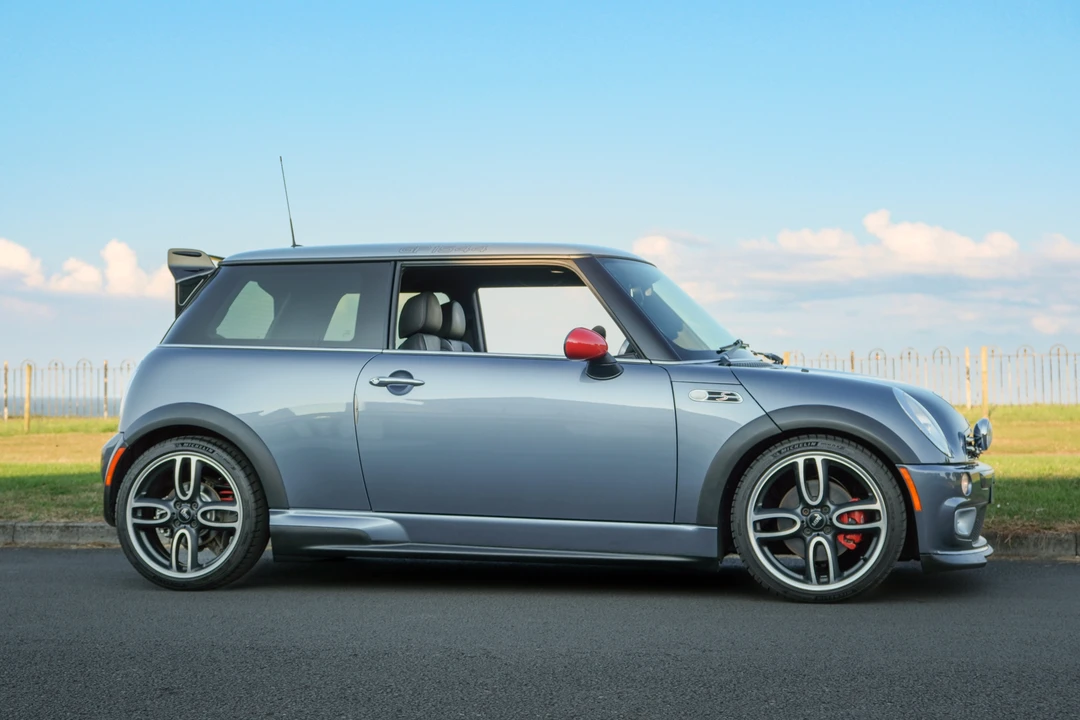 2006 Mini Mini John Cooper Works 1st Gen - Image 14 of 31