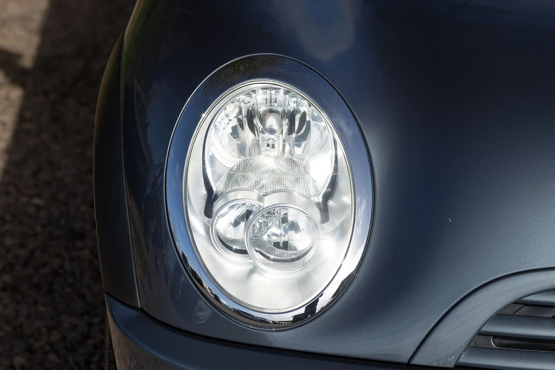 2006 Mini Mini John Cooper Works 1st Gen - Image 19 of 31