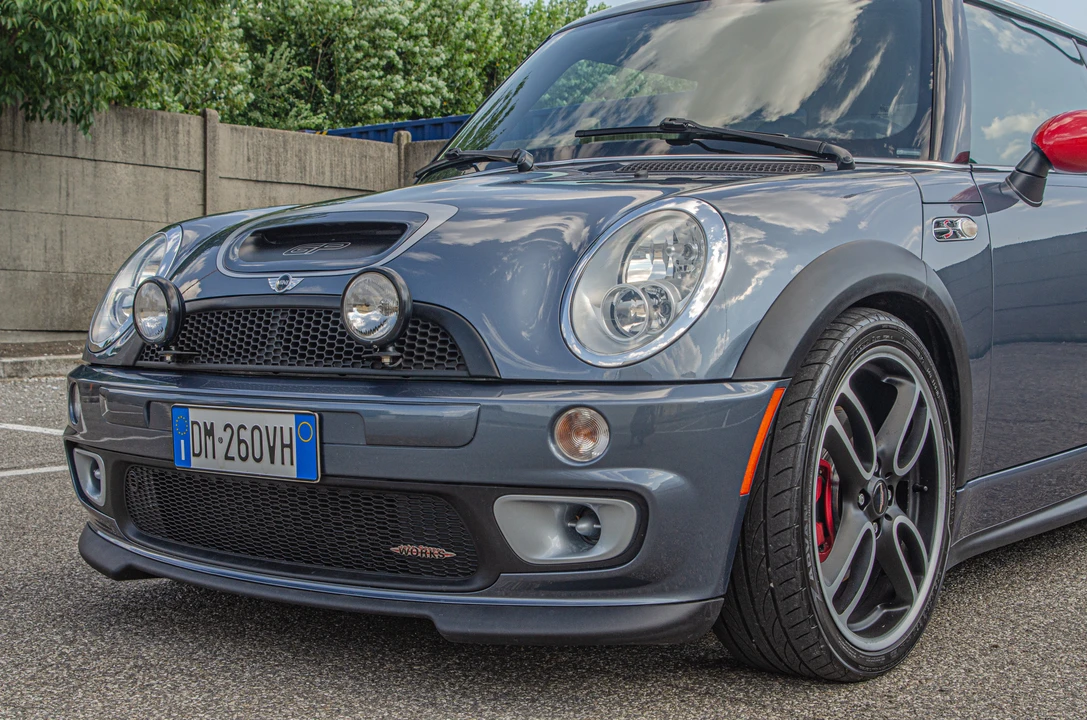 2006 Mini Mini John Cooper Works 1st Gen - Image 17 of 31
