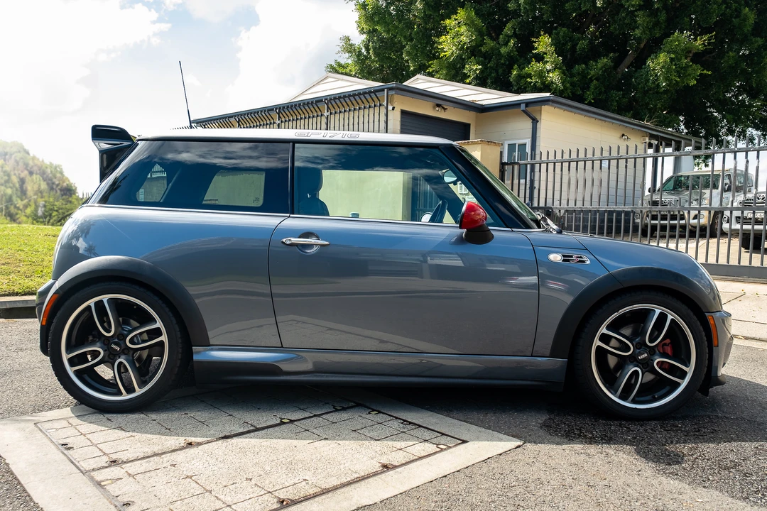 2006 Mini Mini John Cooper Works 1st Gen - Image 11 of 31