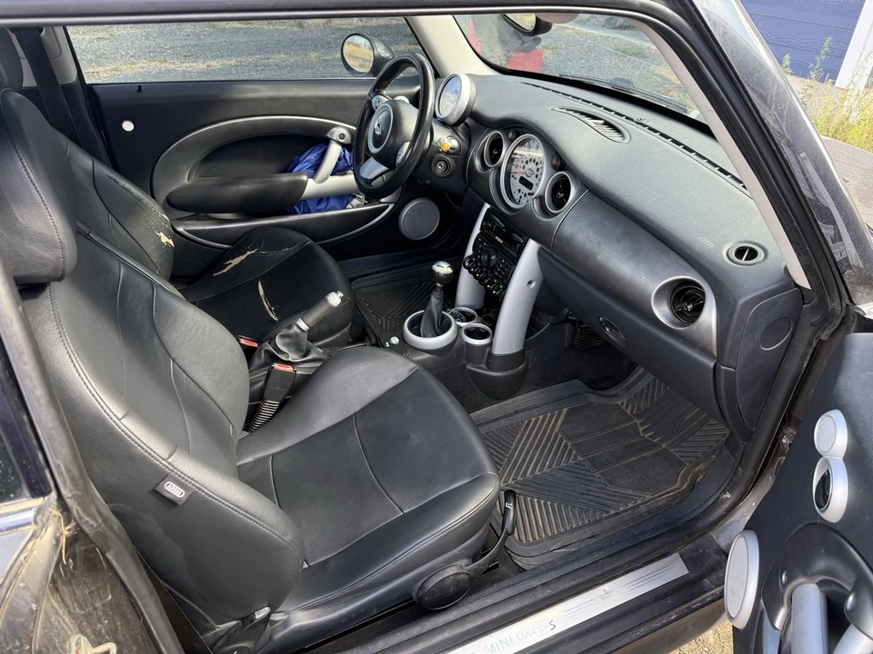 2006 Mini Mini John Cooper Works 1st Gen - Image 9 of 13