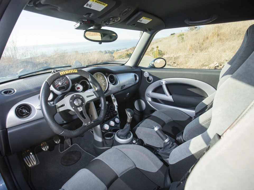 2006 Mini Mini John Cooper Works 1st Gen - Image 19 of 23