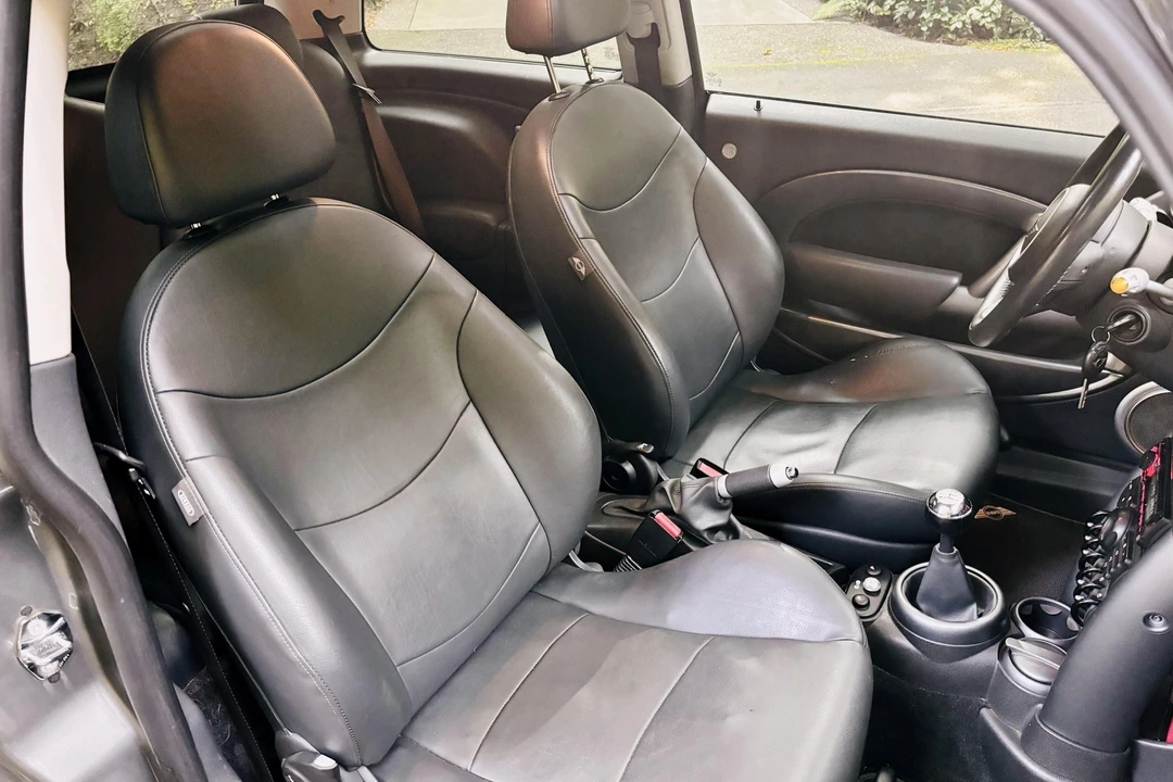 2006 Mini Mini John Cooper Works 1st Gen - Image 25 of 31
