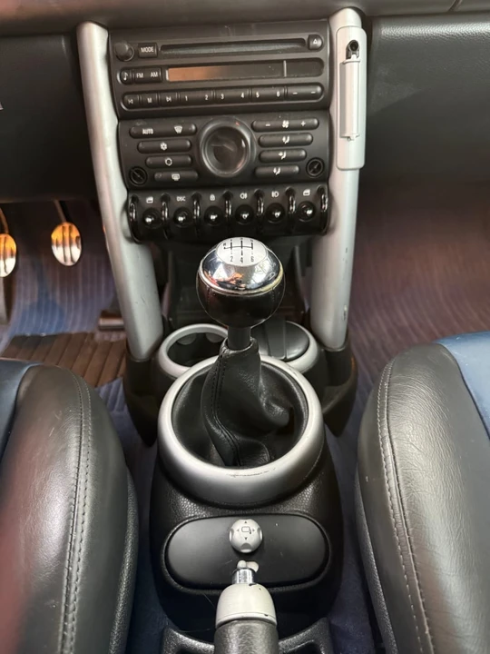 2006 Mini Mini John Cooper Works 1st Gen - Image 17 of 18
