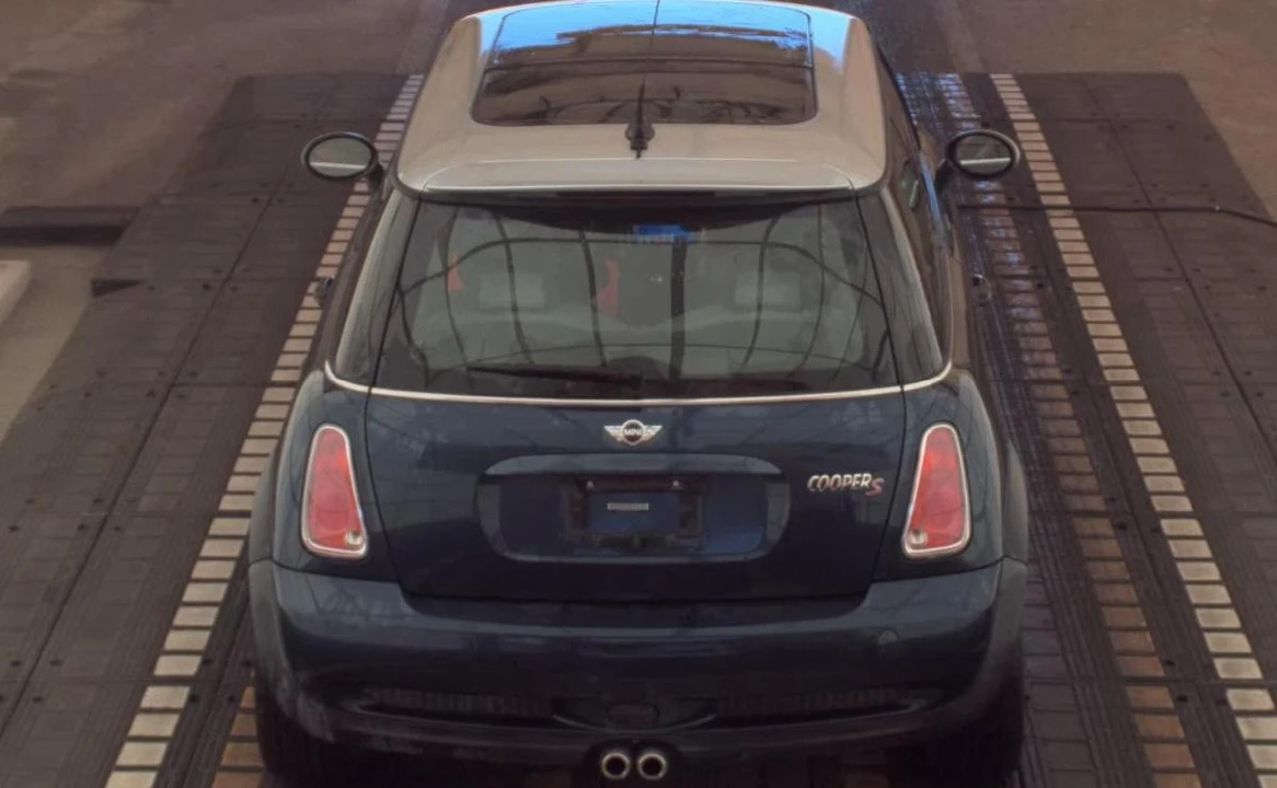 2006 Mini Mini Cooper S 1st Gen - Image 5 of 14