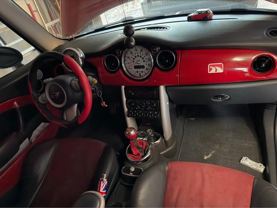 2006 Mini Mini Cooper S 1st Gen - Image 8 of 10