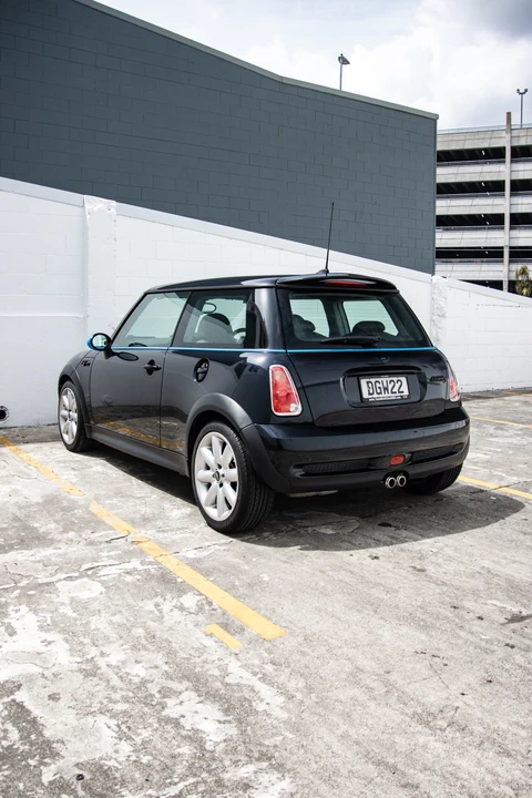2006 Mini Mini Cooper S 1st Gen - Image 21 of 31