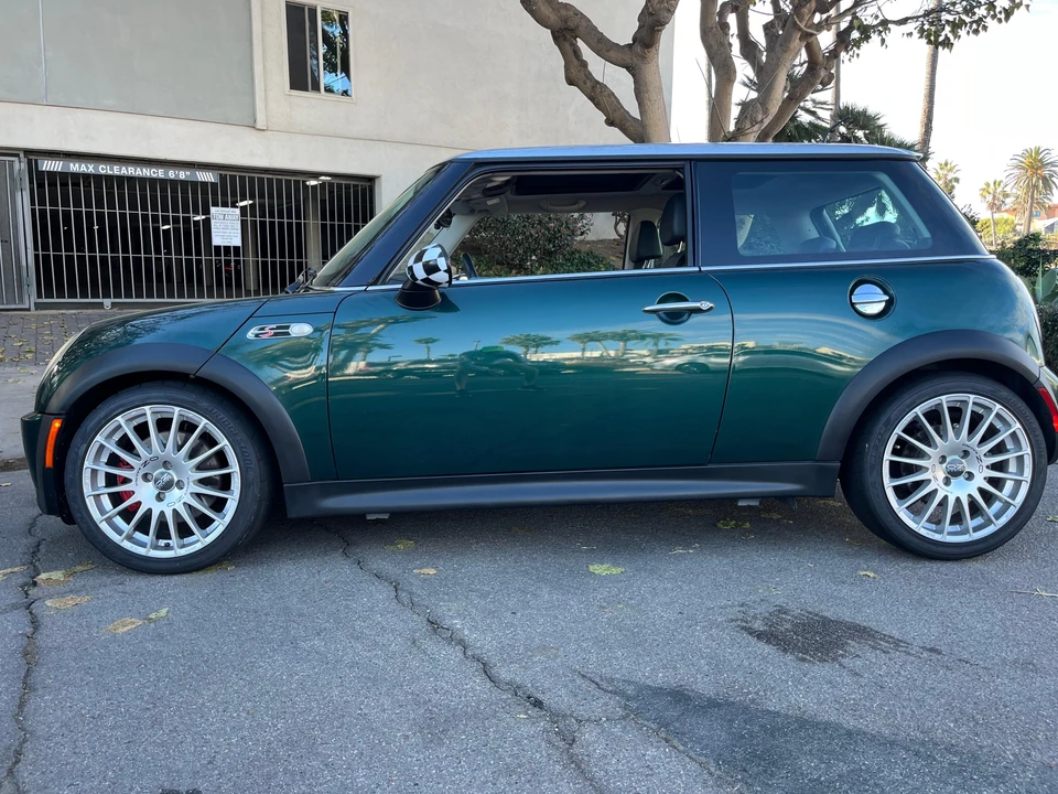 2006 Mini Mini Cooper S 1st Gen - Image 9 of 31