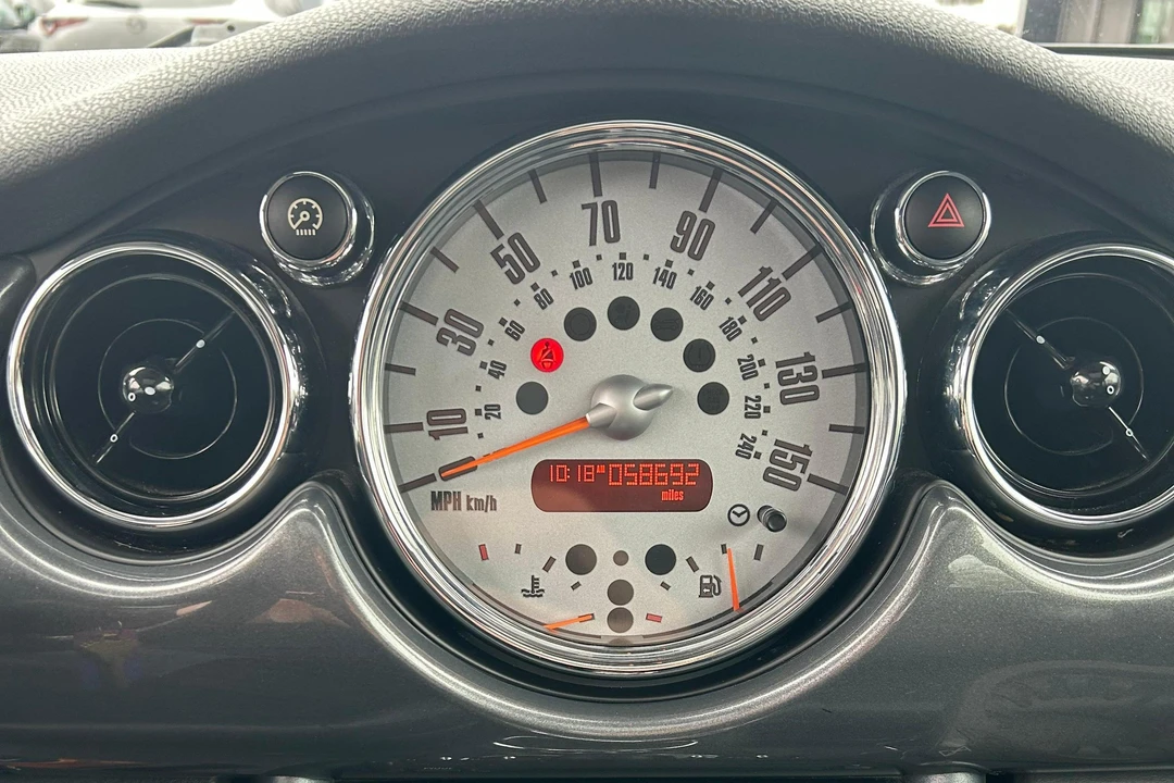 2006 Mini Mini Cooper S 1st Gen - Image 28 of 31