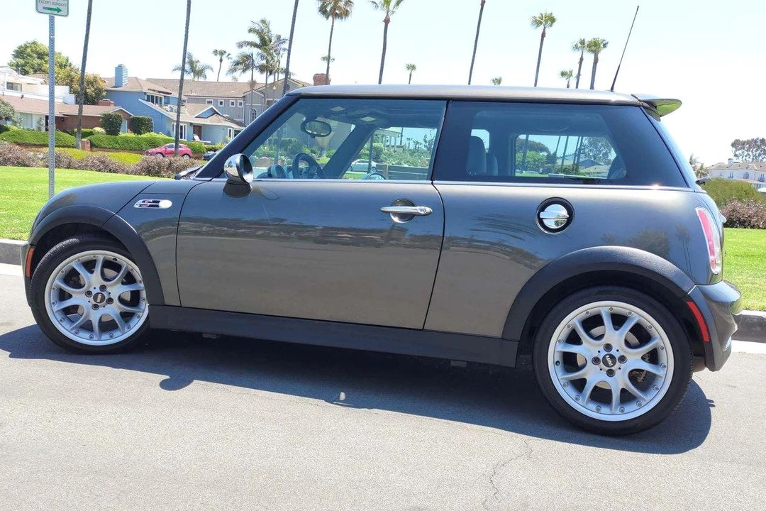 2006 Mini Mini Cooper S 1st Gen - Image 3 of 31