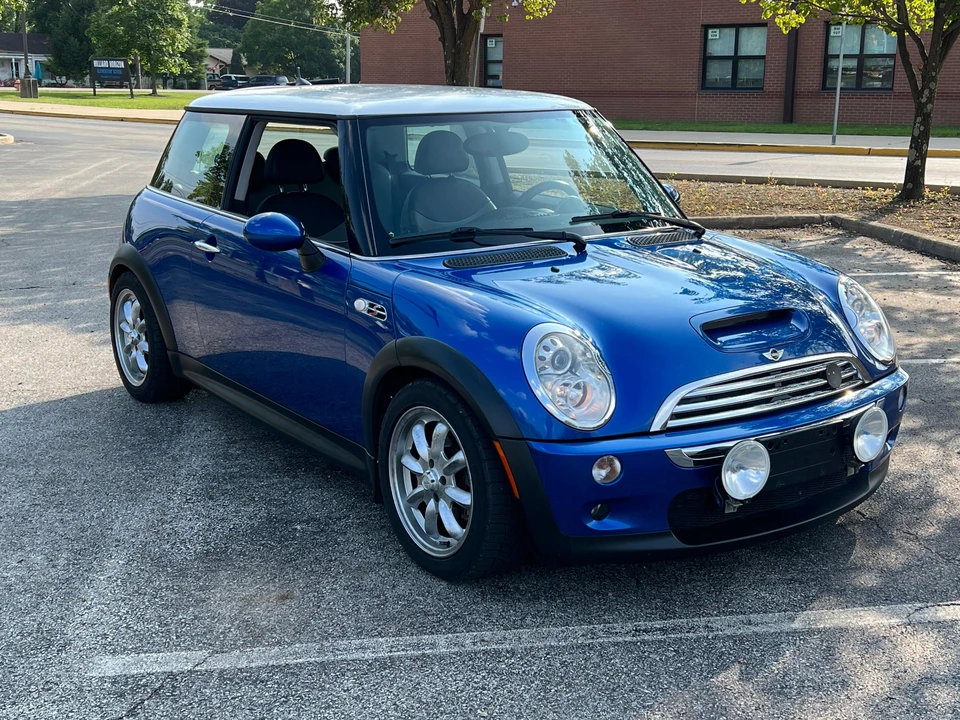 2006 Mini Mini Cooper S 1st Gen - Image 13 of 31