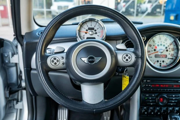 2006 Mini Mini Cooper S 1st Gen - Image 5 of 7