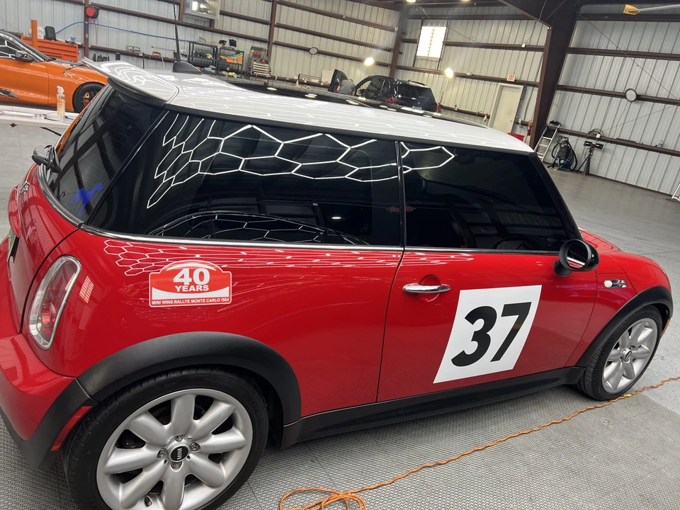 2006 Mini Mini Cooper S 1st Gen - Image 11 of 31