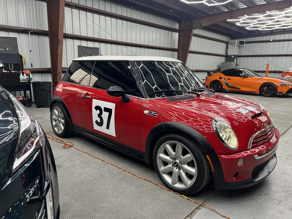 2006 Mini Mini Cooper S 1st Gen - Image 15 of 31