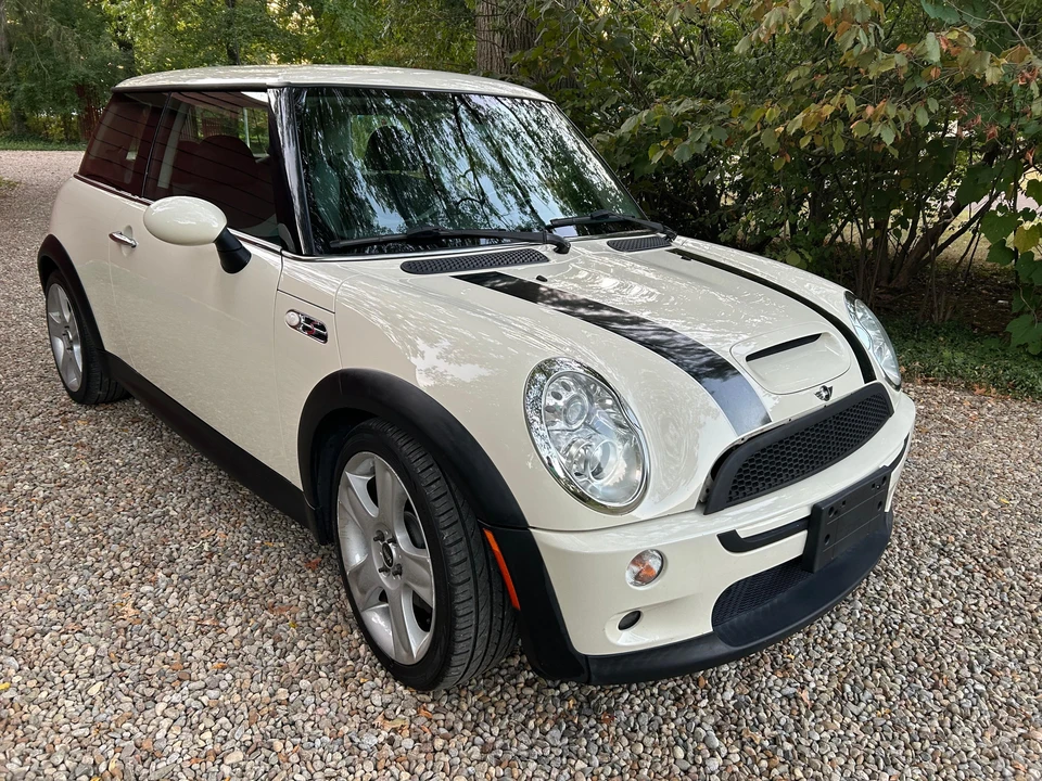2006 Mini Mini Cooper S 1st Gen - Image 15 of 31