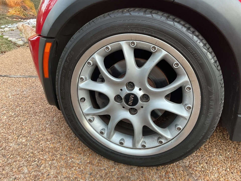 2006 Mini Mini Cooper S 1st Gen - Image 14 of 15
