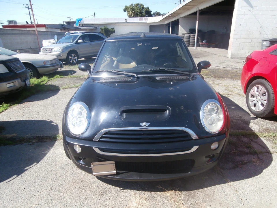 2006 Mini Mini Cooper S 1st Gen - Image 2 of 15