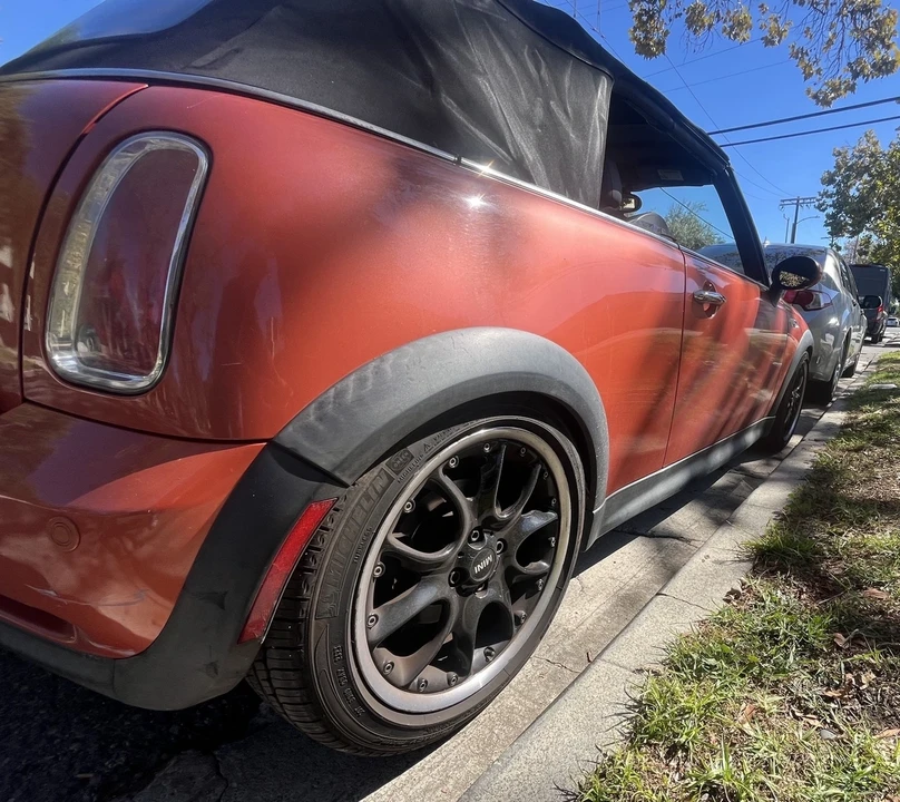2006 Mini Mini Cooper S 1st Gen - Image 5 of 10