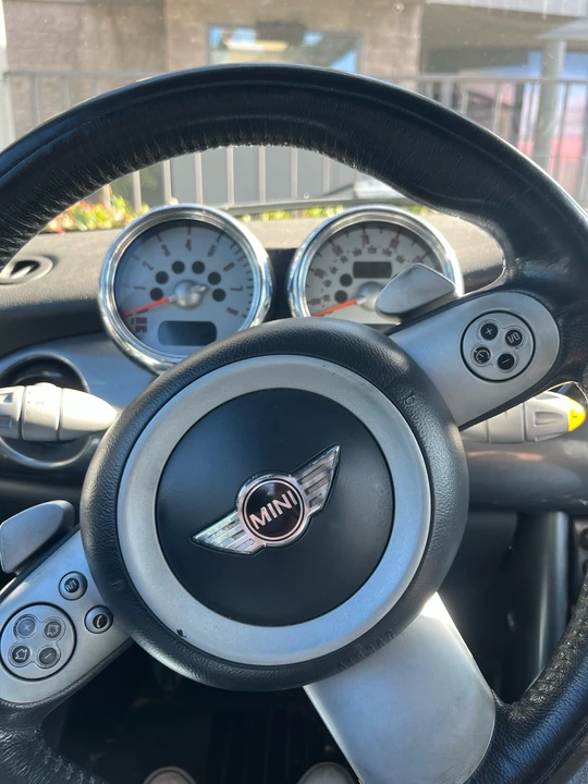 2006 Mini Mini Cooper S 1st Gen - Image 9 of 10