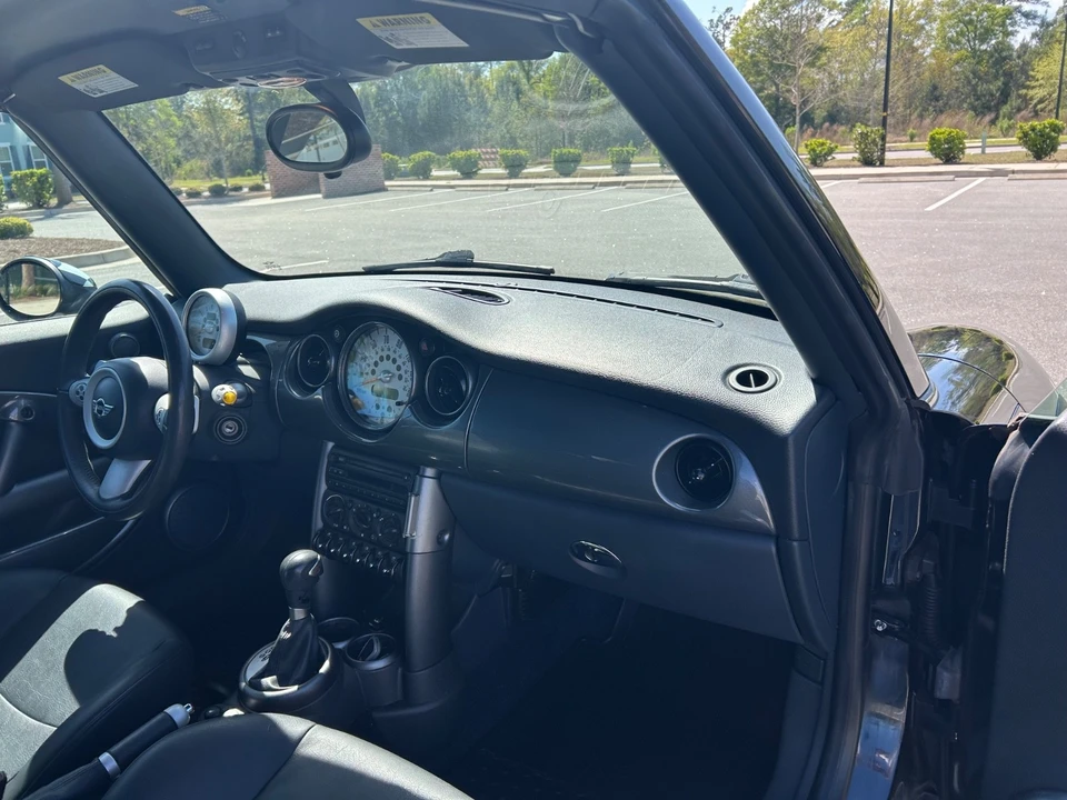 2006 Mini Mini Cooper S 1st Gen - Image 10 of 17