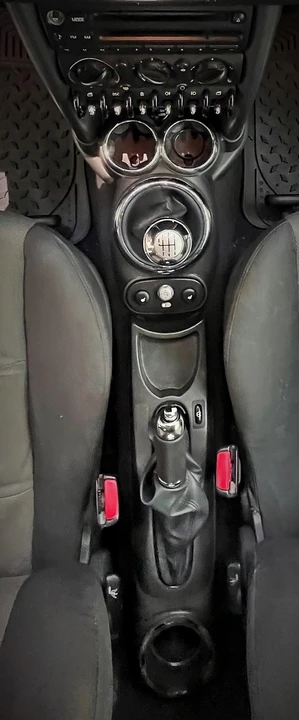 2006 Mini Mini Cooper S 1st Gen - Image 28 of 30