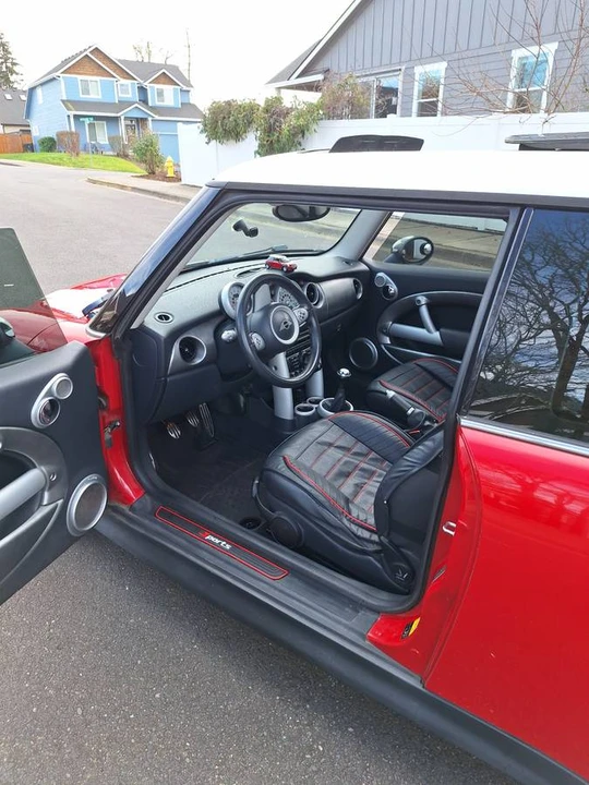 2006 Mini Mini Cooper S 1st Gen - Image 5 of 6