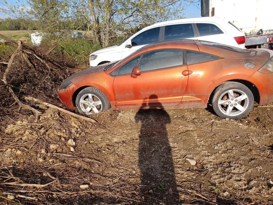 2006 Mitsubishi Eclipse 4th Gen - Image 3 of 3