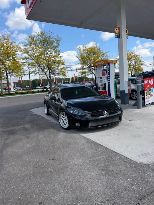 2006 Mitsubishi Eclipse 4th Gen - Image 2 of 7