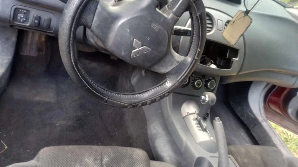2006 Mitsubishi Eclipse 4th Gen - Image 5 of 16