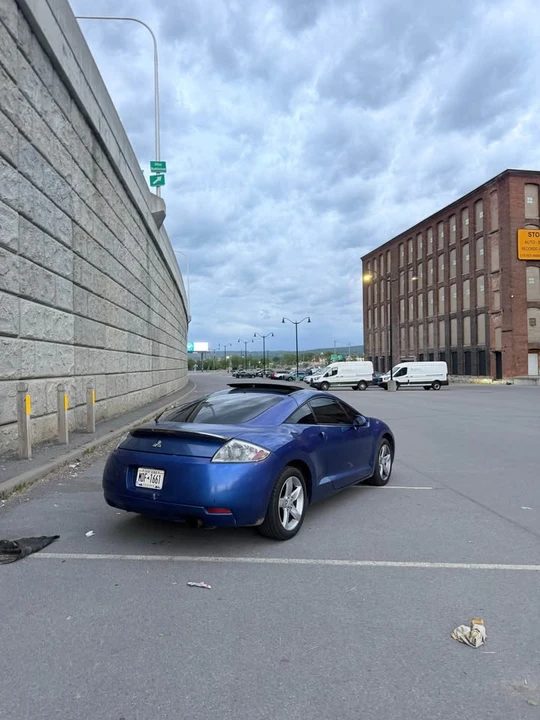 2006 Mitsubishi Eclipse 4th Gen - Image 3 of 11