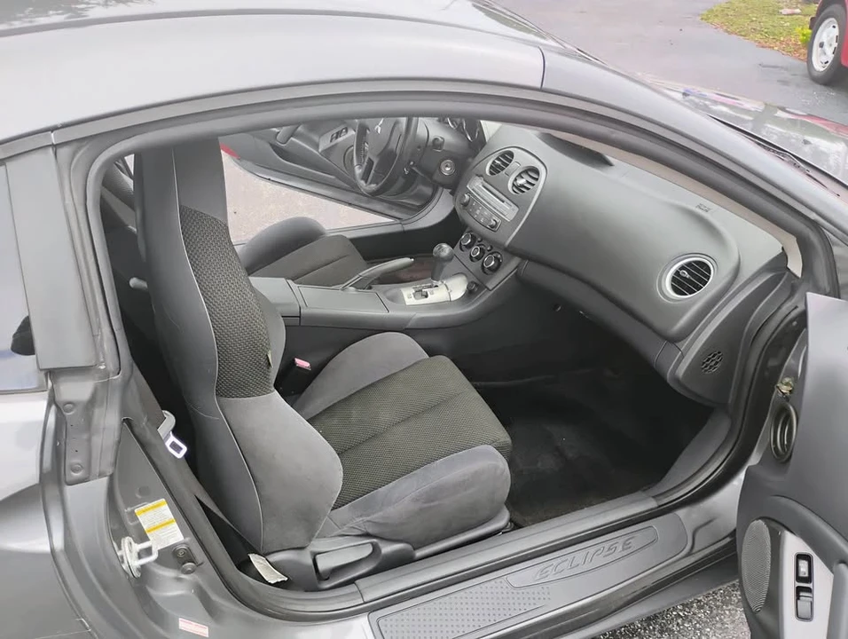 2006 Mitsubishi Eclipse 4th Gen - Image 18 of 19