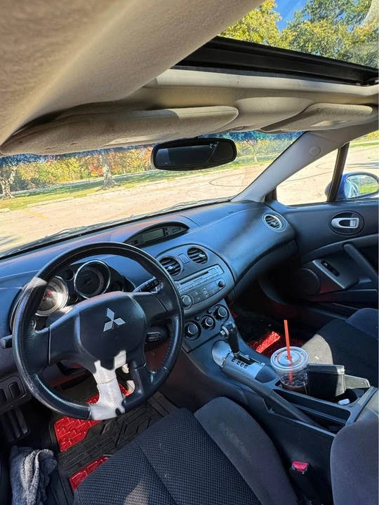 2006 Mitsubishi Eclipse 4th Gen - Image 9 of 13