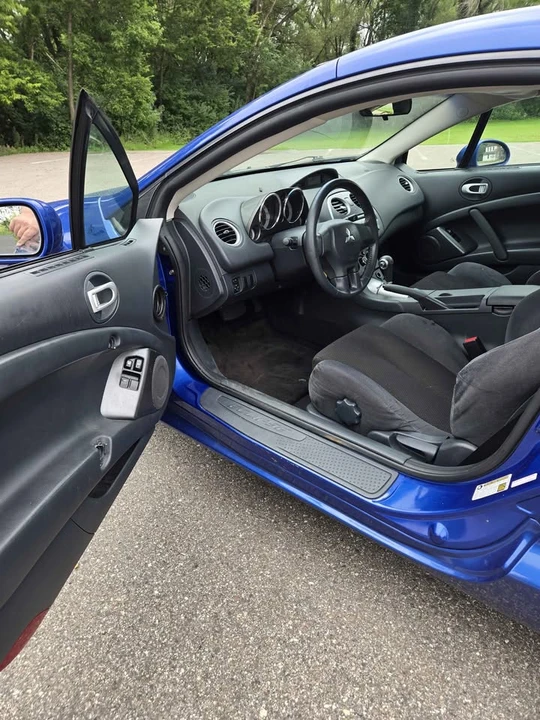 2006 Mitsubishi Eclipse 4th Gen - Image 10 of 18