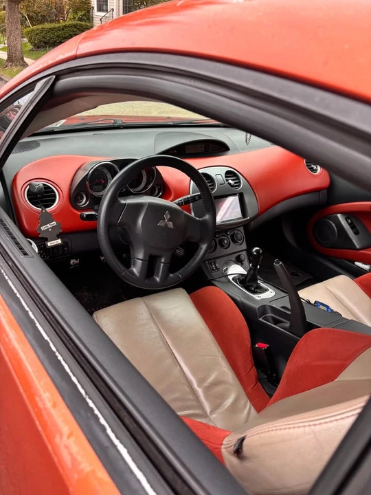 2006 Mitsubishi Eclipse 4th Gen - Image 9 of 11