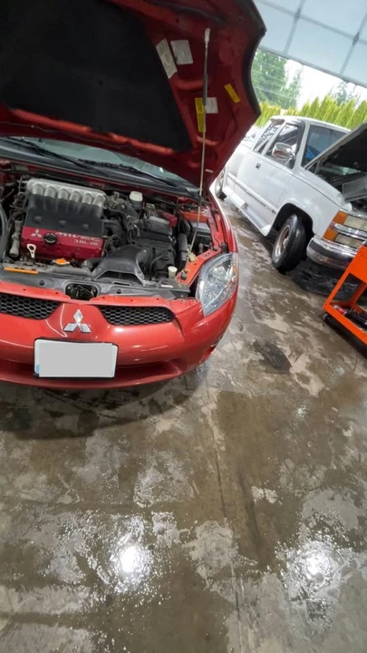 2006 Mitsubishi Eclipse 4th Gen - Image 8 of 9