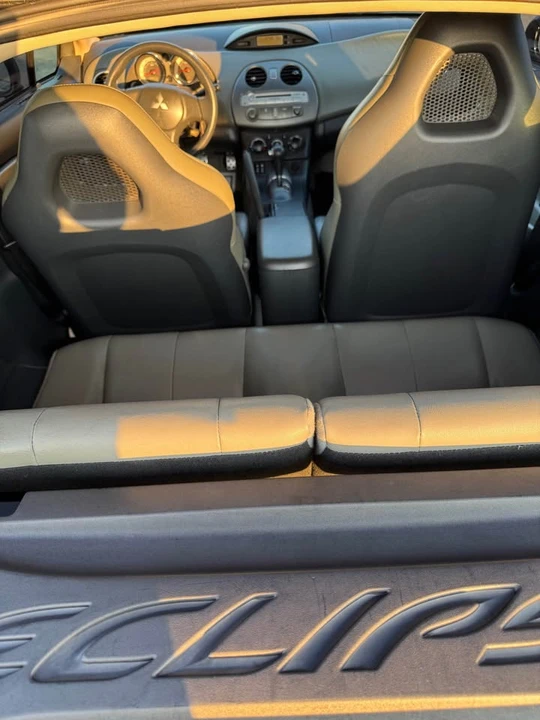2006 Mitsubishi Eclipse 4th Gen - Image 10 of 13