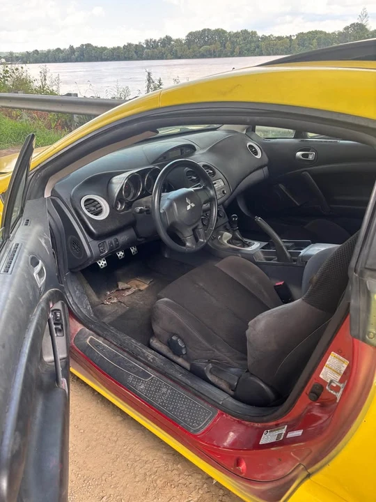 2006 Mitsubishi Eclipse 4th Gen - Image 7 of 11