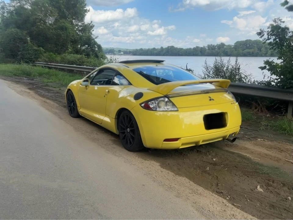 2006 Mitsubishi Eclipse 4th Gen - Image 2 of 11