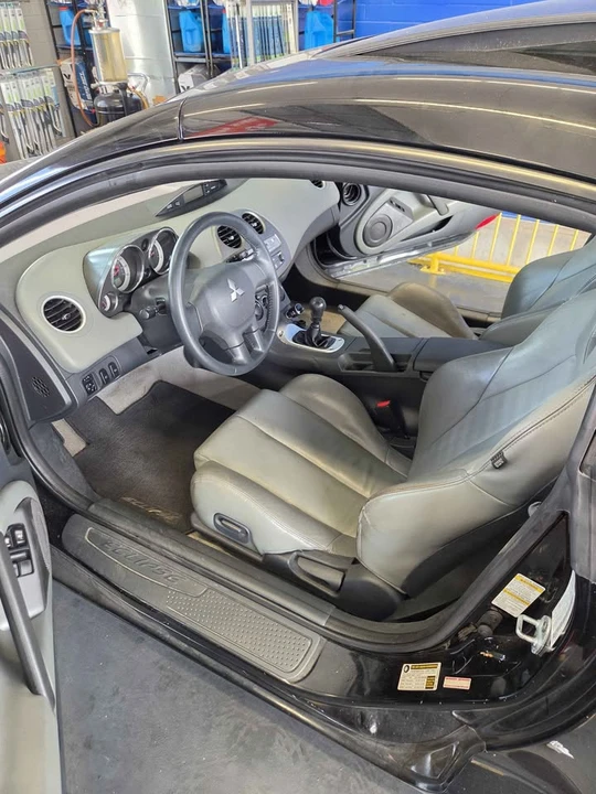 2006 Mitsubishi Eclipse 4th Gen - Image 4 of 9