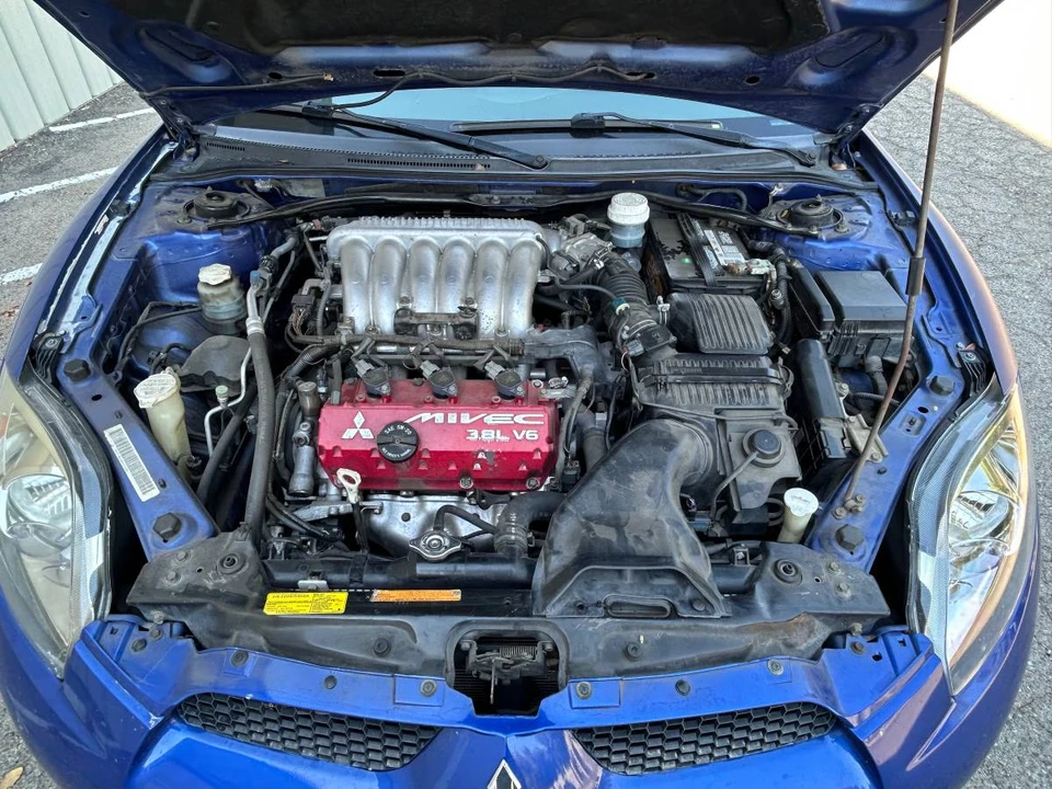2006 Mitsubishi Eclipse 4th Gen - Image 11 of 13