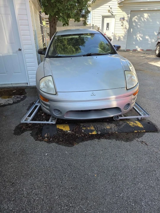 2006 Mitsubishi Eclipse 4th Gen - Image 4 of 6